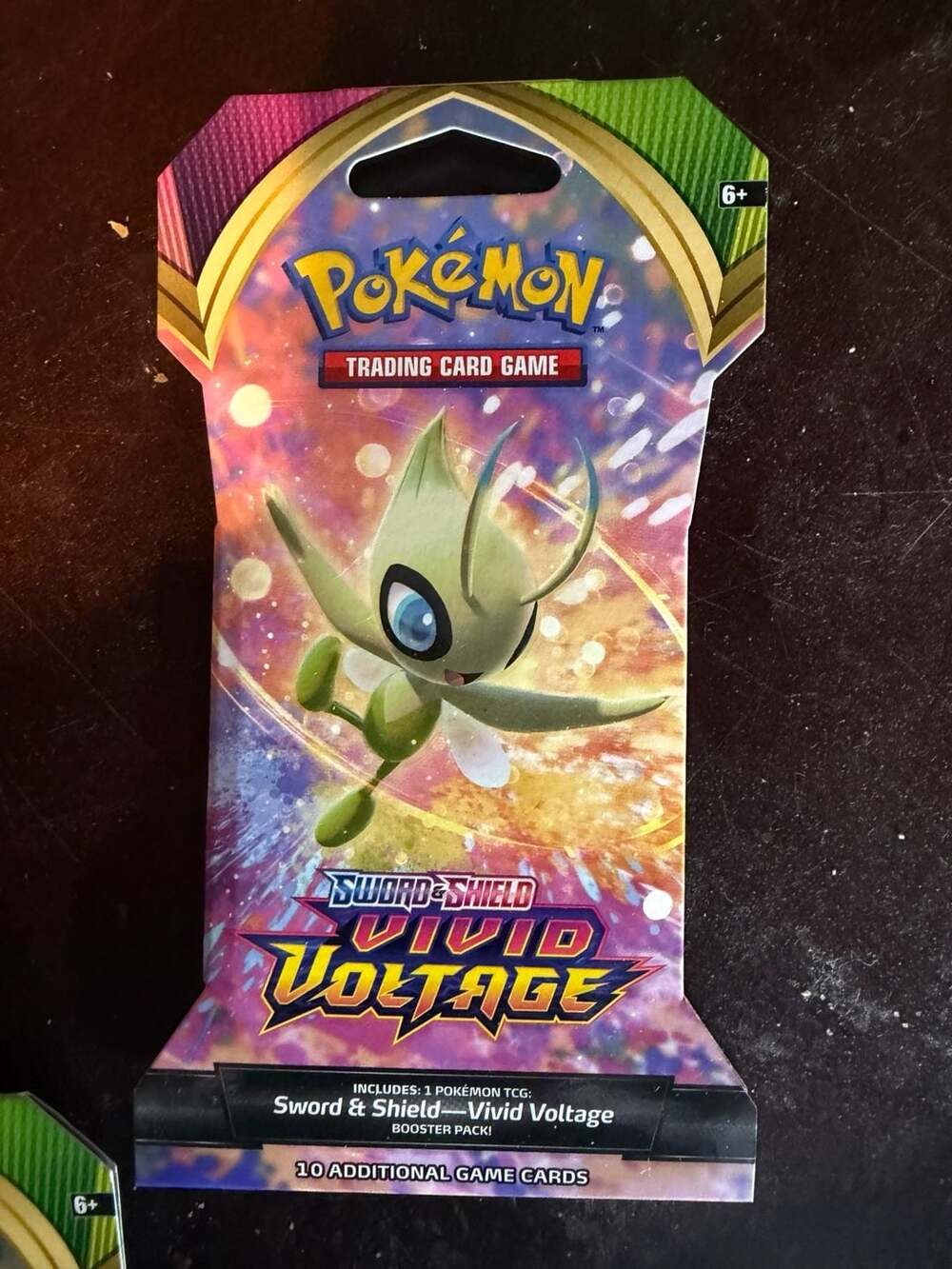 Pokémon TCG Sword & Shield Vivid Voltage Sleeved Booster Pack - Celebi Artwork